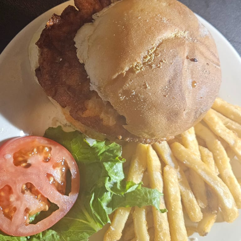 Delicious Chicken Sandwiches: A Must-Try!